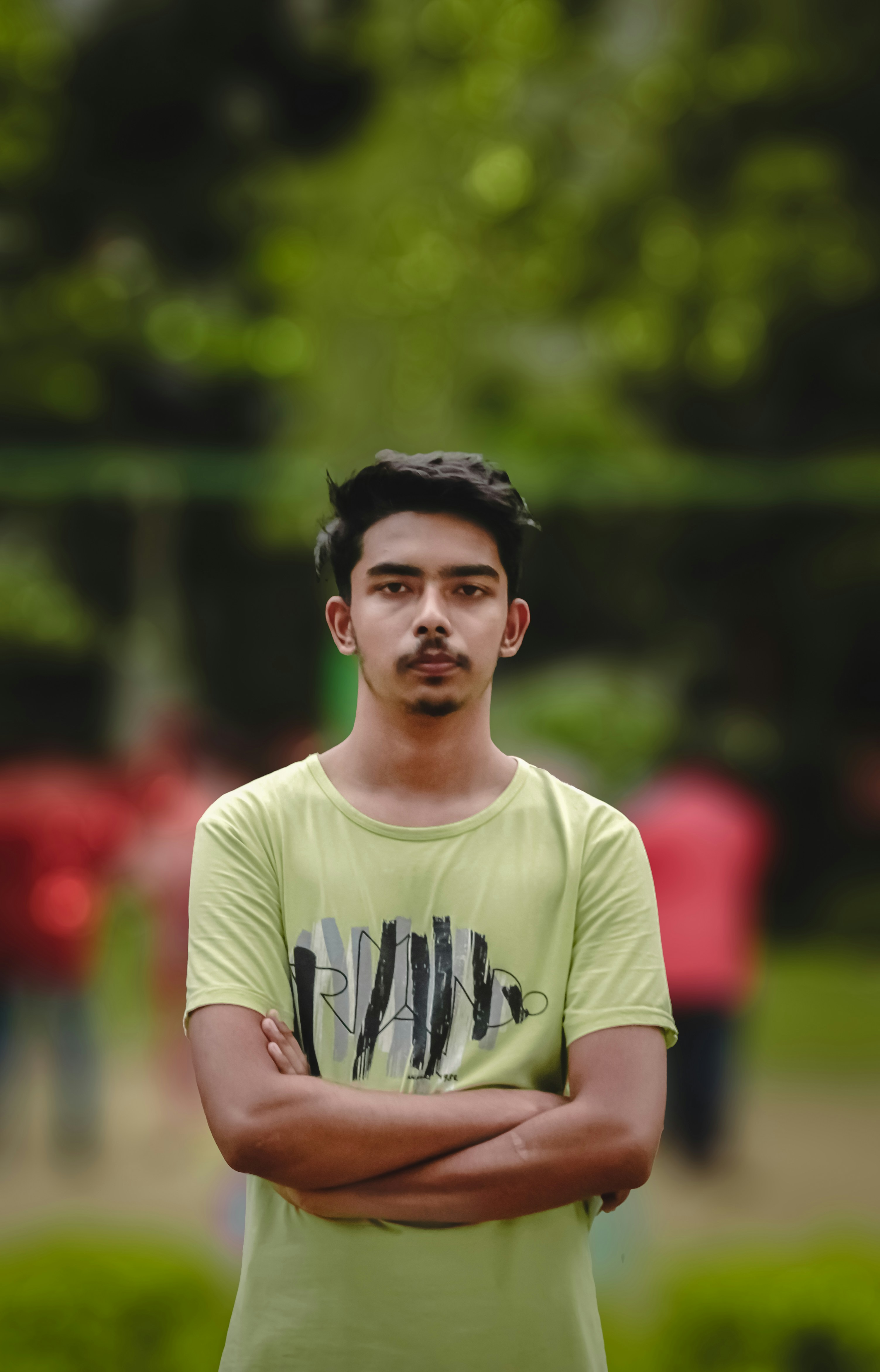 铁轨余响 电视剧封面